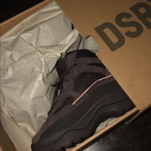 Brand new yezzy boots